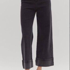 High Waist Leg Cropped Pants by entro
